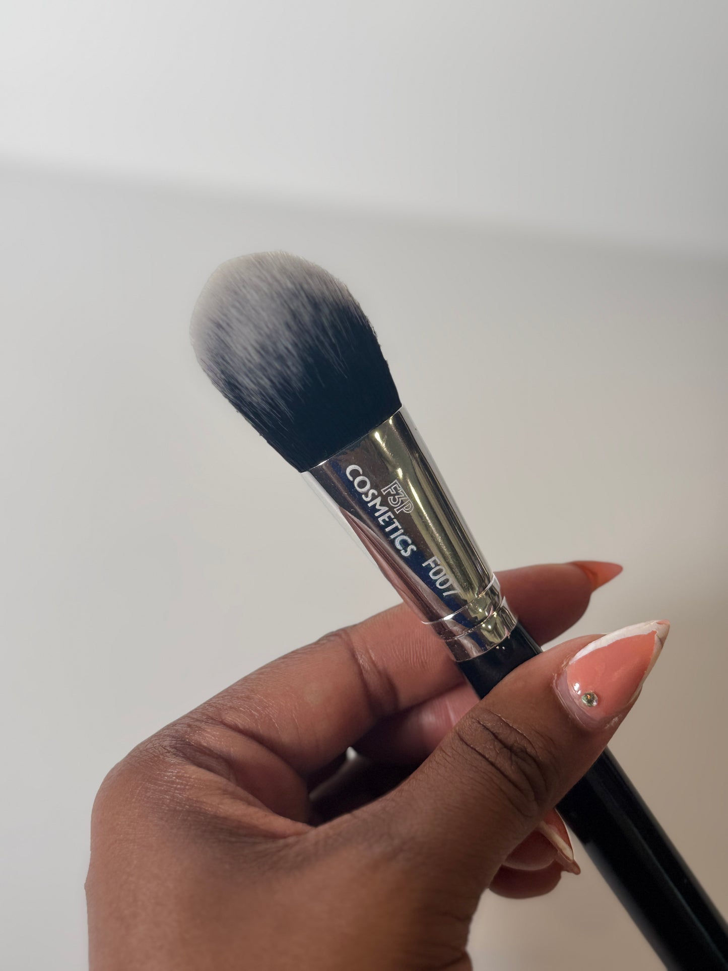 Powder brush F007