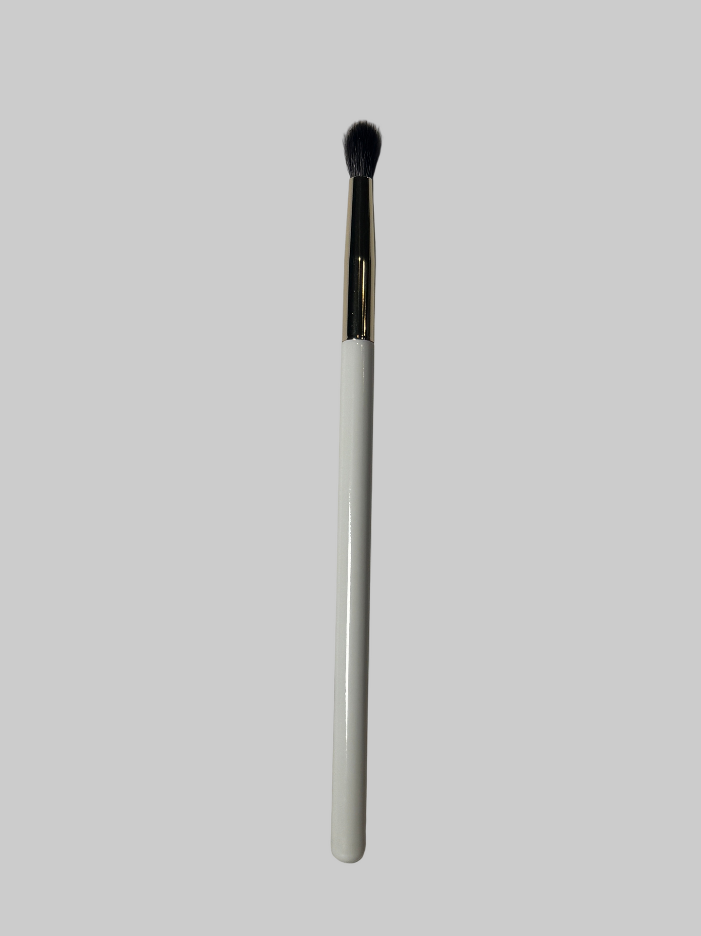 The Detailer F303 (Small eye blending brush)
